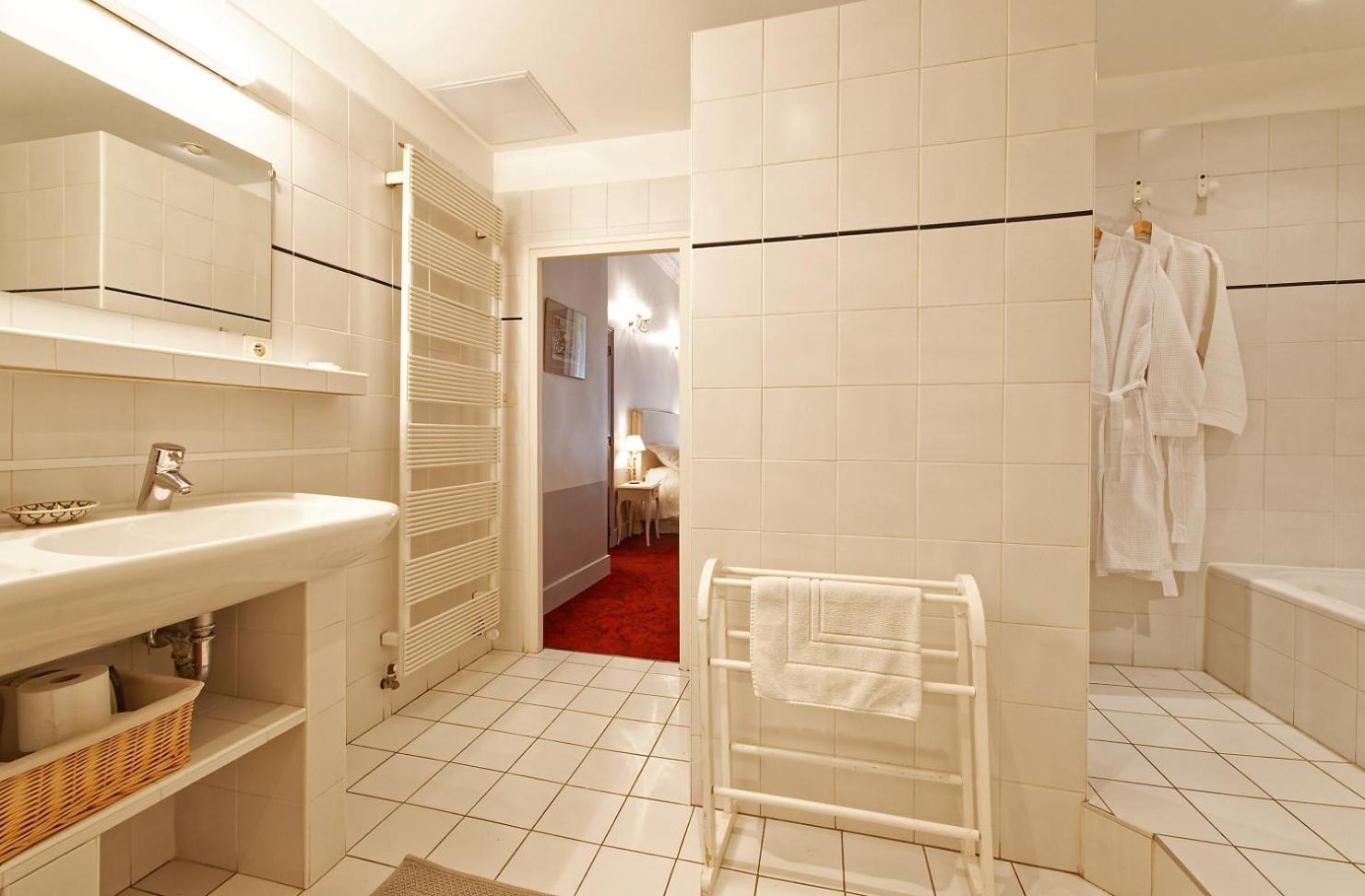 B&B Villa De Margot Avignon Rum bild